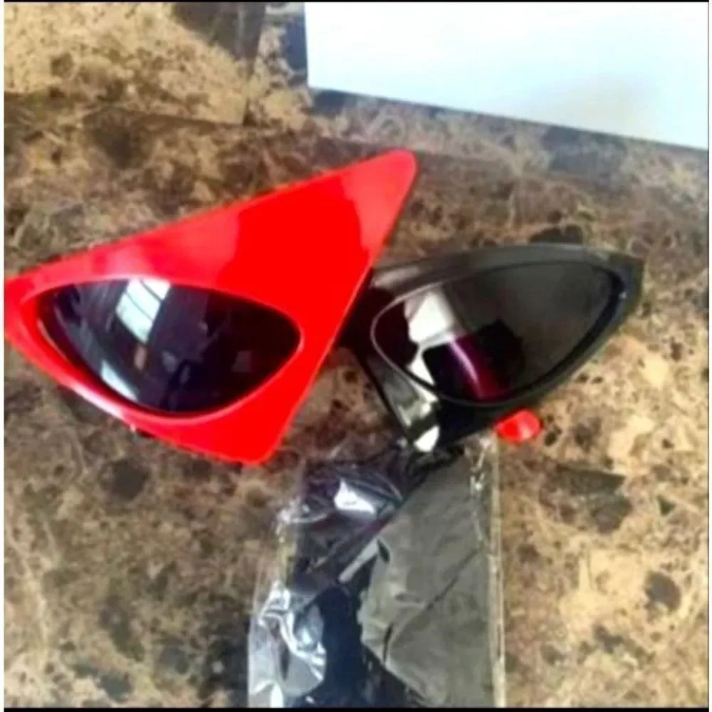 FUTURISTIC SUNGLASSES UNISEX